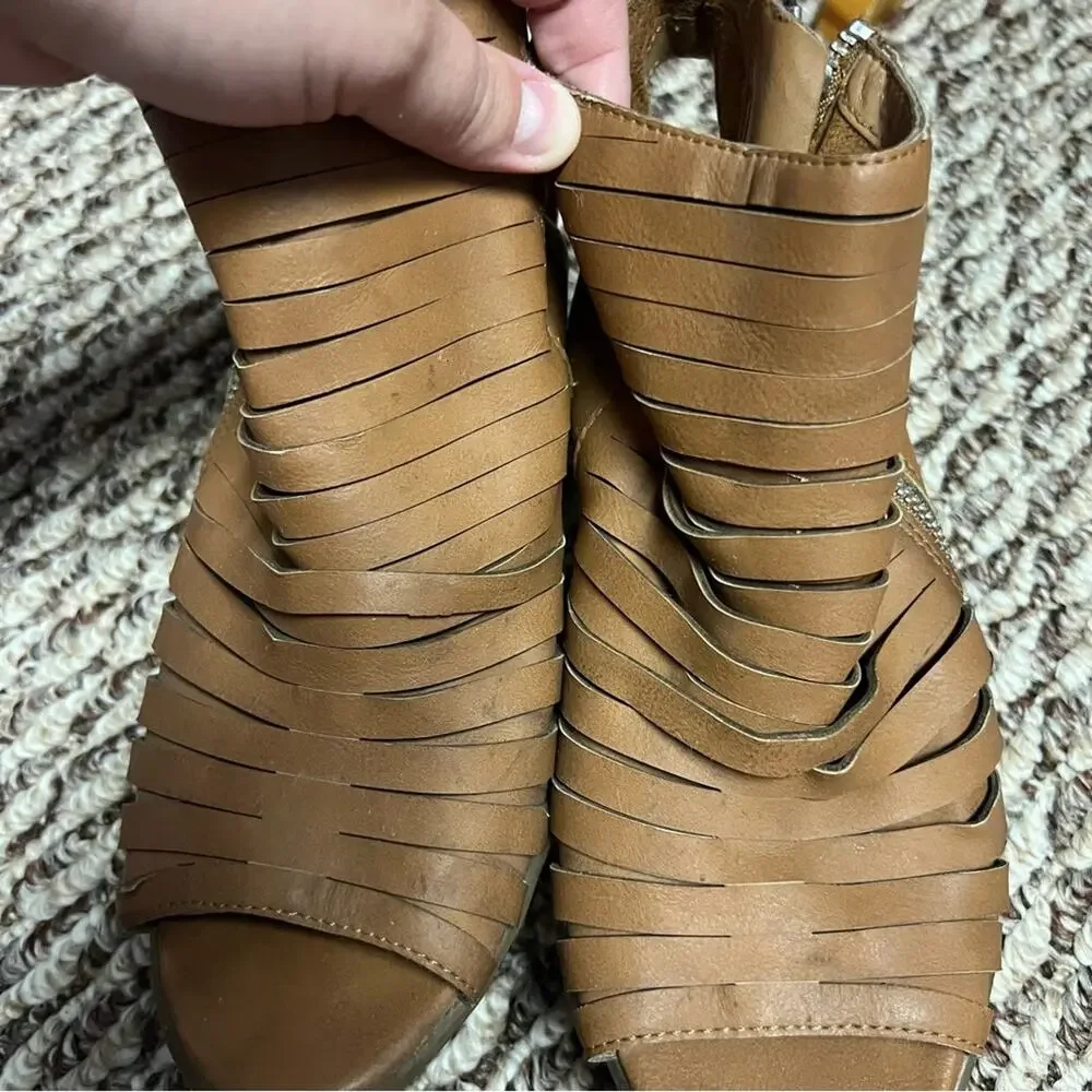 Circus by Sam Edelman Brown Strappy Booties Ankle Boots Size 8